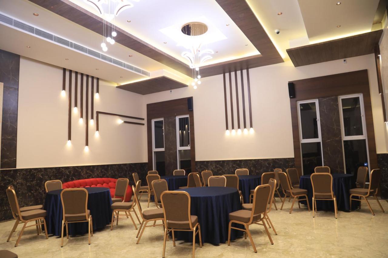 Kings Bury Inn Kumbakonam Ngoại thất bức ảnh