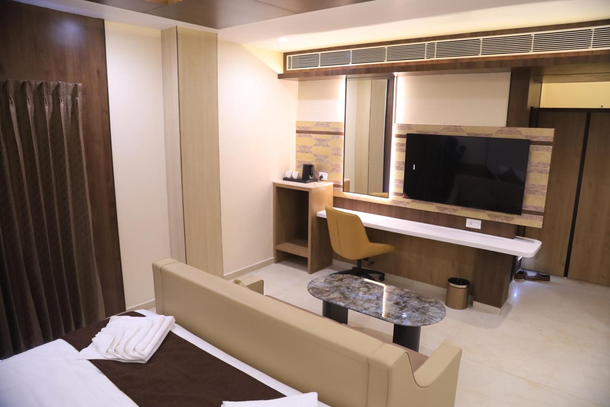 Kings Bury Inn Kumbakonam Ngoại thất bức ảnh