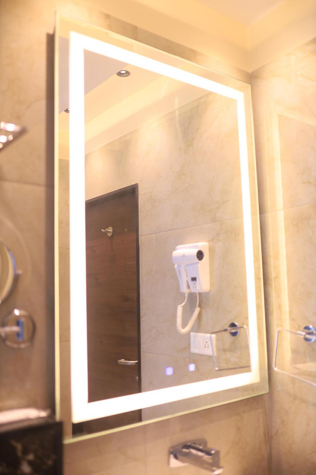 Kings Bury Inn Kumbakonam Ngoại thất bức ảnh